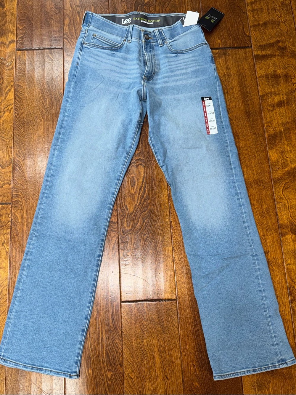 Lee Women’s Light Wash Bootcut Jeans